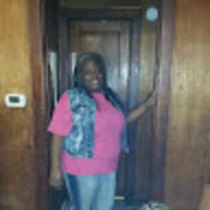 Meet your Posher, Devona